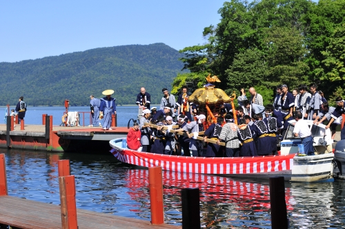 阿寒湖秋の三大祭り！