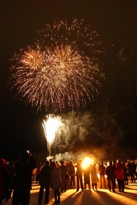 阿寒湖氷上で連夜開催！