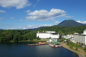 快晴の阿寒湖