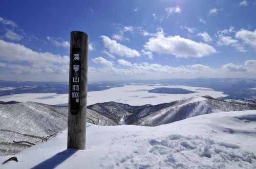 屈斜路湖俯瞰の絶景展望台