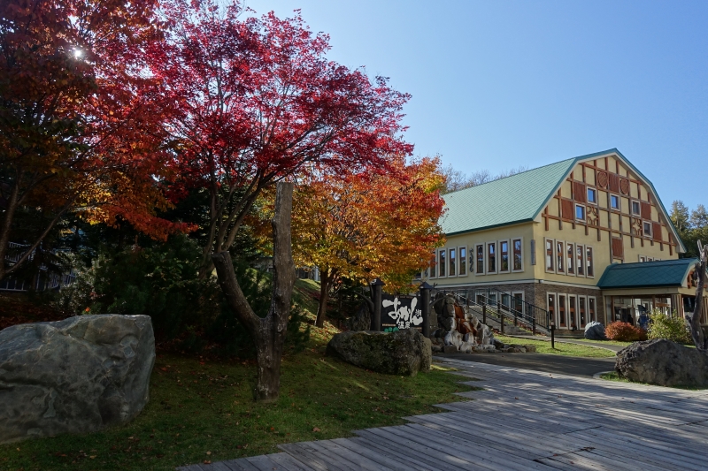 紅葉の阿寒湖温泉