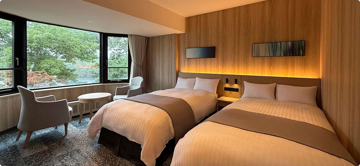 Crystal Building Corner Resort Room